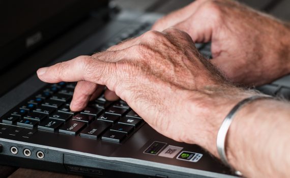 hands, old, typing